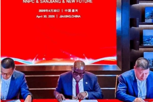 NNPC Signs MoU With ChinaTo Revive State Refineries